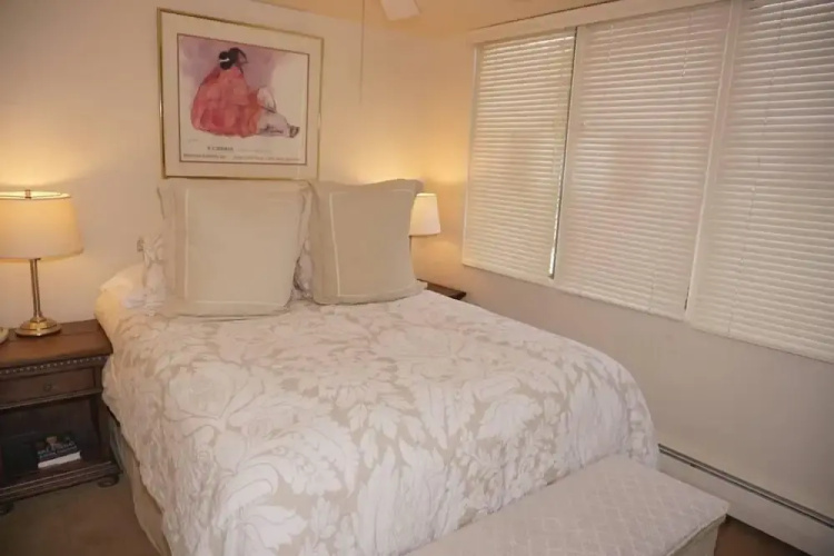 520 Cooper Ave E #305