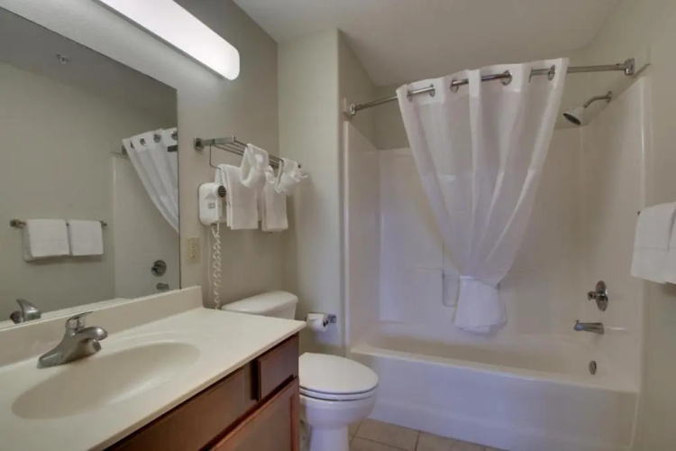 All Towne Suites
