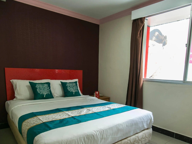 OYO Rooms Masjid India Jakel Mall