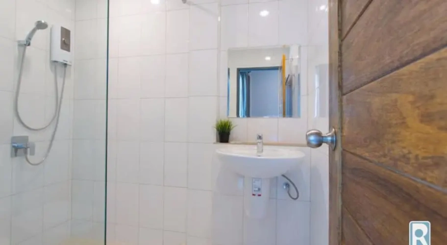 Standard Triple room with balcony