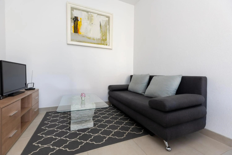 Apartment Ana