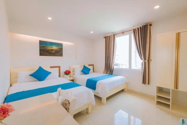 Deluxe Quadruple room