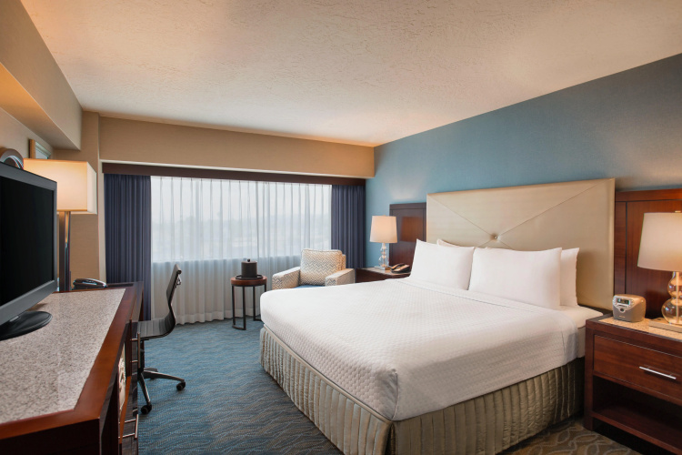 Crowne Plaza Los Angeles Harbor Hotel photo 6