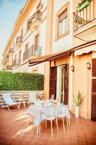 New Moon Luxury Apartment