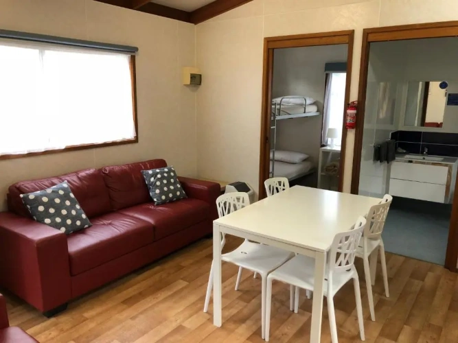 2 Bedrooms Chalet