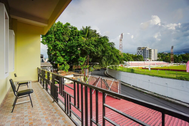 OYO 1914 Wisma Waraney