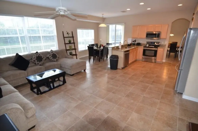 Pool Homes Close to Disney No added Fees