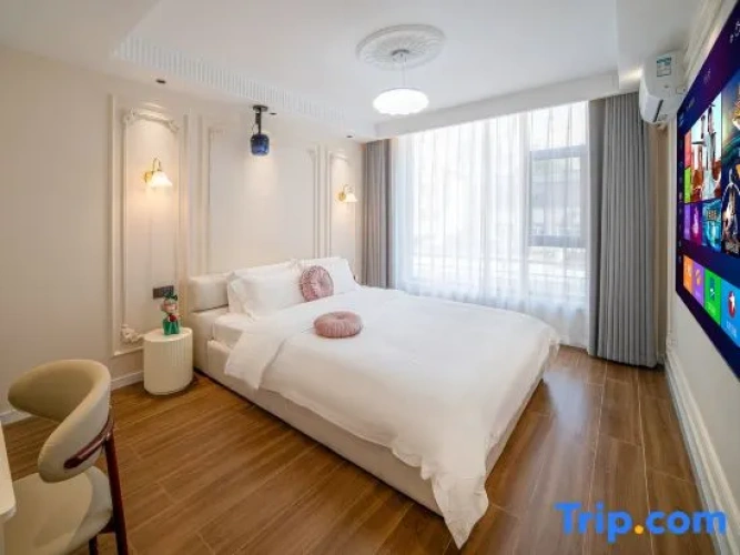 1 Bedroom Deluxe Double room