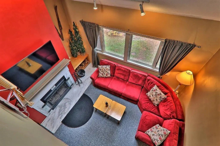 Highridge Condominium Unit B9