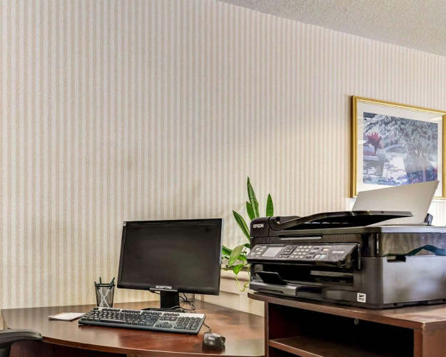 Quality Inn Spring Mills - Martinsburg North