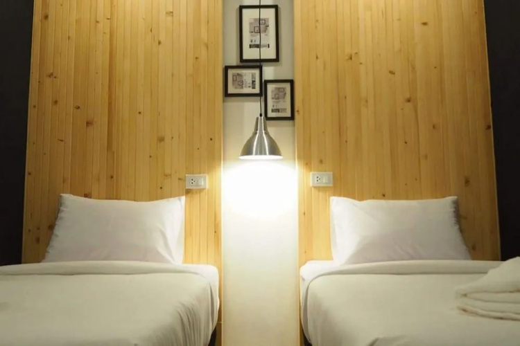 INDY Room Hostel