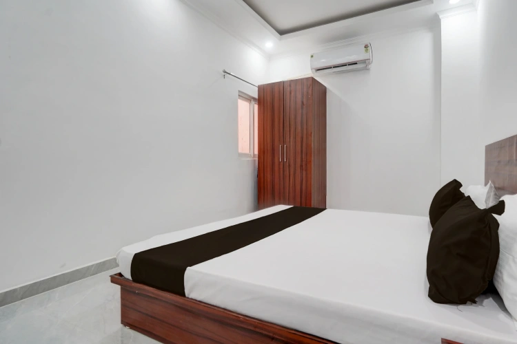 Classic Triple room