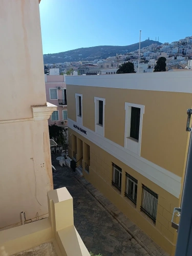 Standard Double room with city view