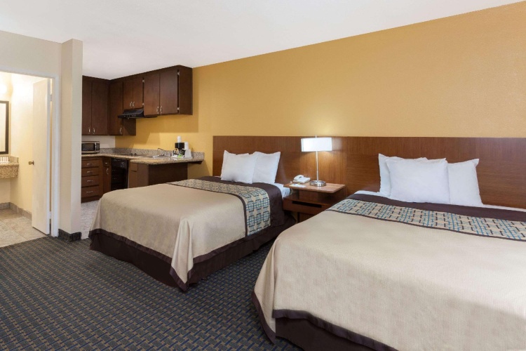 Quadruple Studio Suite