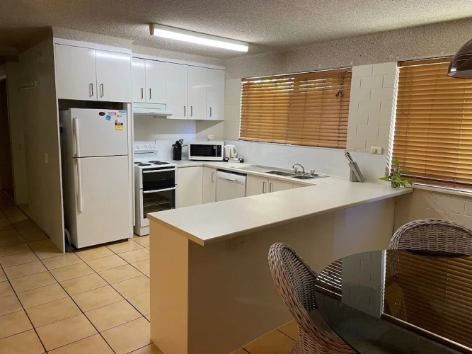 2 Bedrooms Apartment