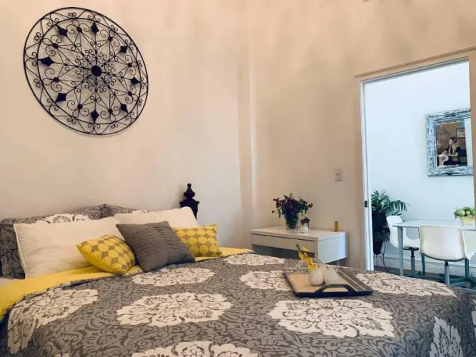 Chandelier Bnb