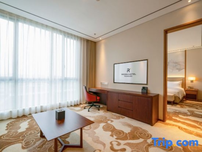 Superior Double Suite