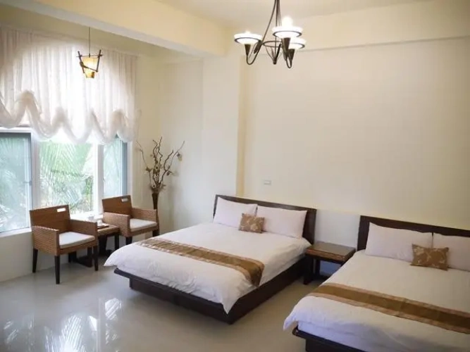 Deluxe Quadruple room