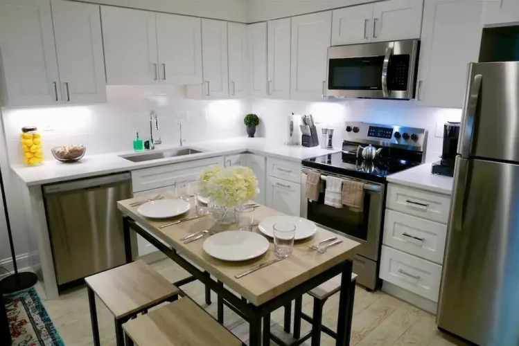 No More Looking With Parking - 1 Bedroom