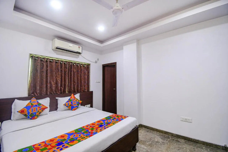 Fabhotel Rani Tower