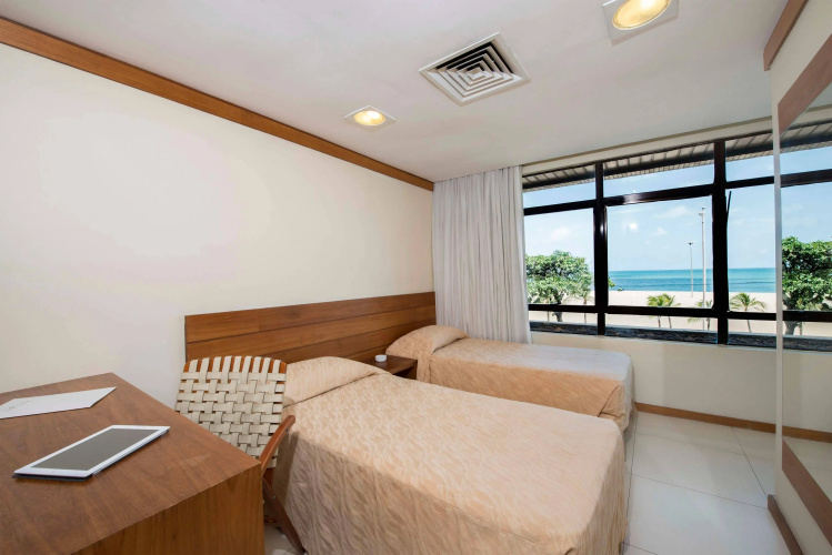 Magna Praia Hotel