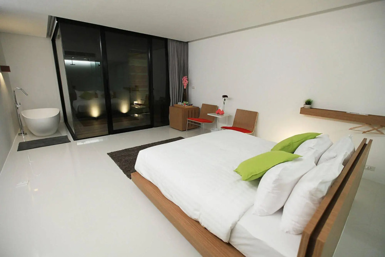 Q Residences