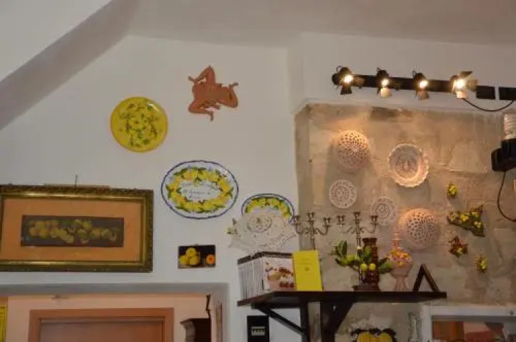 Guest House Al Giardino dei Limoni