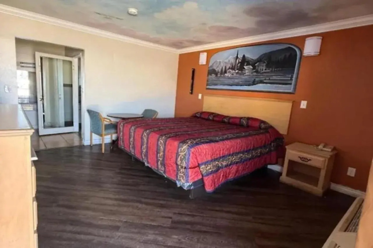 Robinhood Motel Anaheim West
