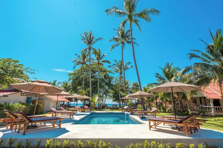 Lanta Beachfront Resort