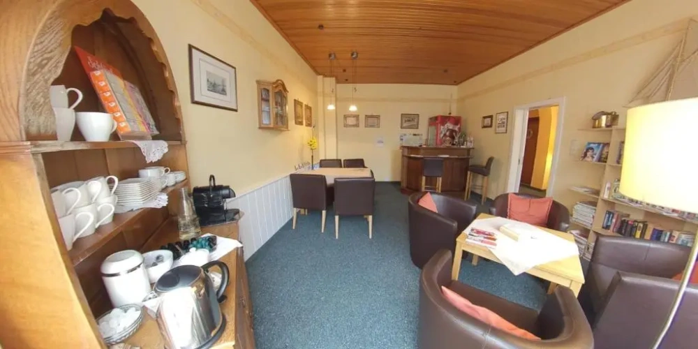 Standard Double room with city view
