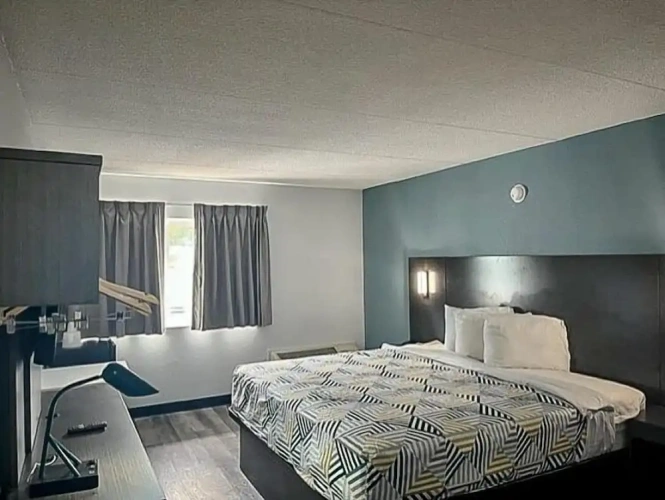 Standard Double Suite