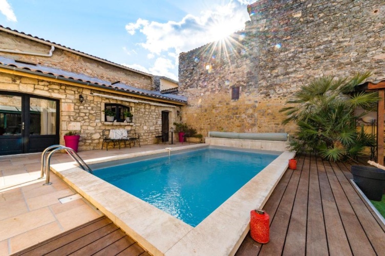 Standard Double room with pool view