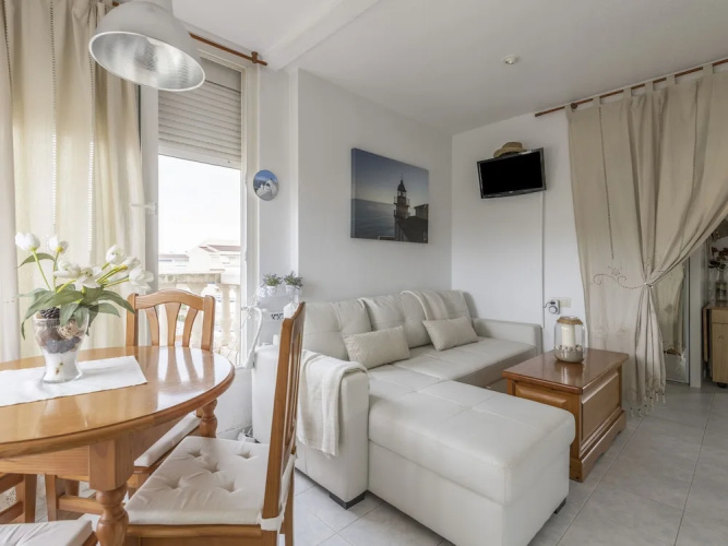Simplistic Apartment in Alcocéber With Swimming Pool