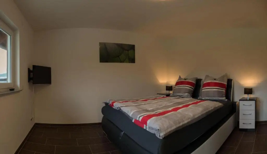 Moderne-barrierefreie-Ferienwohnung