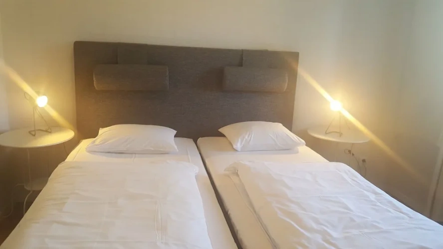Deluxe Double Basement room
