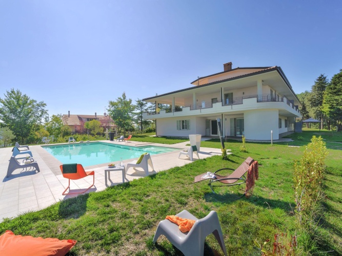 Villa