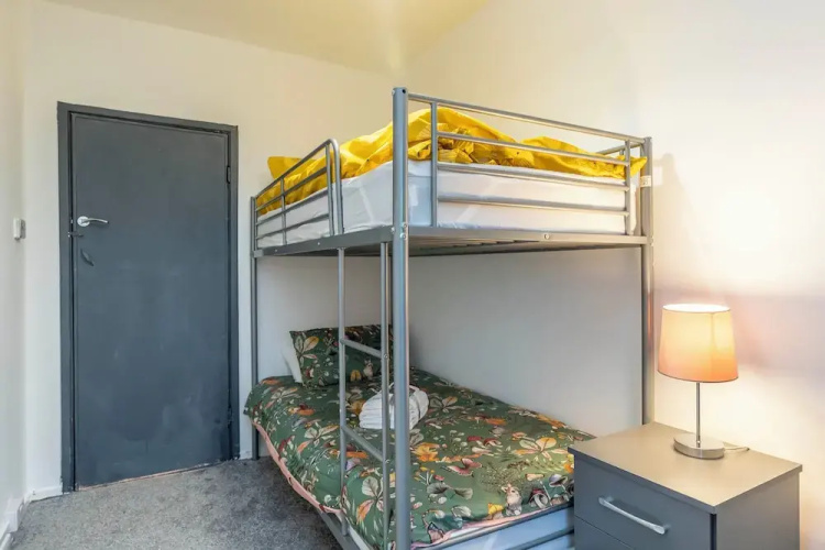 Beautiful 3-bed House in Bristol