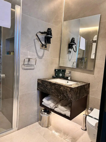 Sur Royals Hotel's