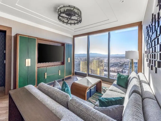 Premium Suite