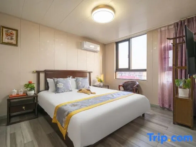 2 Bedrooms Standard Quadruple room