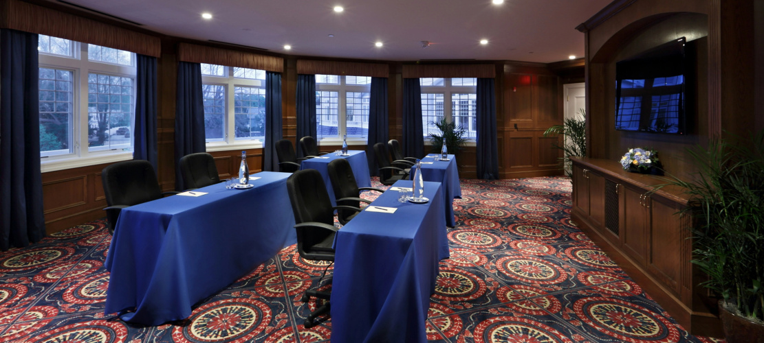 Madison Beach Hotel, Curio Collection by Hilton photo 39