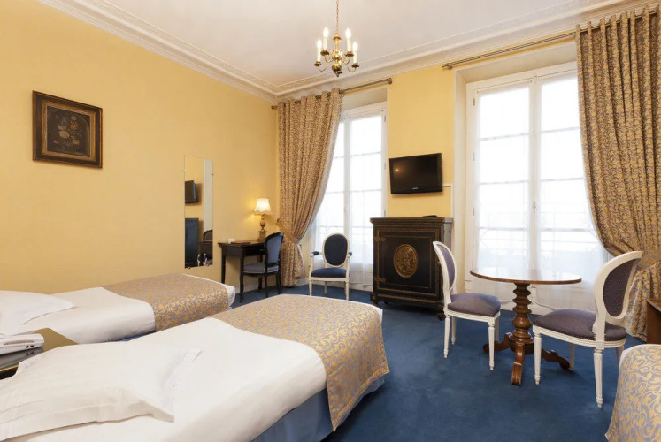 Hôtel du Quai Voltaire