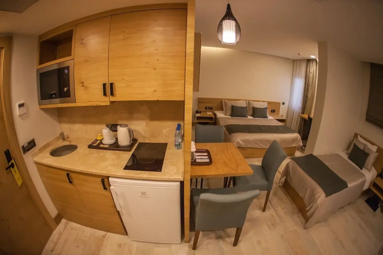 2 Bedrooms Family Studio