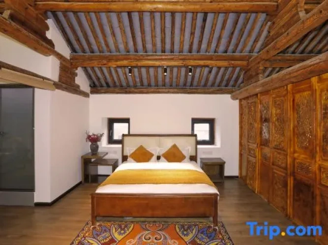 Double Suite with courtyard view