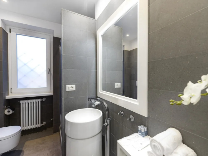 Popolo Apartment