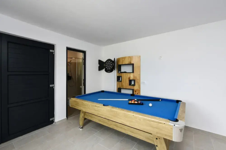 Villa Iris
