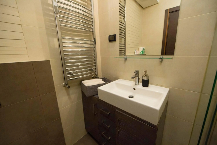 Ahoy Luxury Apartment
