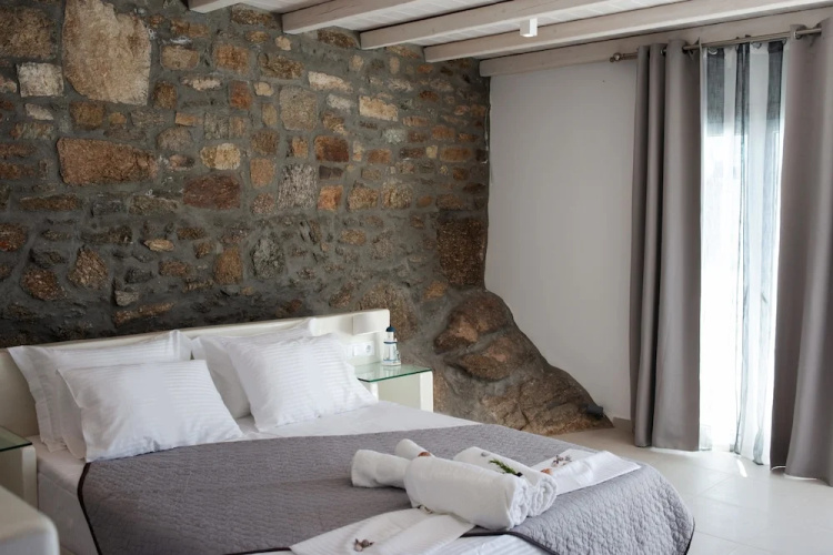 Petra Mykonos Studios & Suites