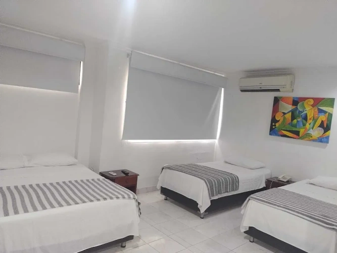 Standard Triple room