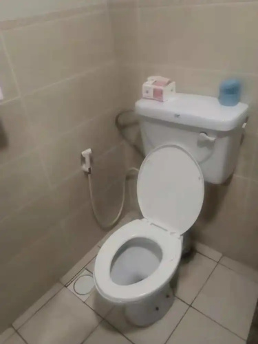 Esiya Hotel